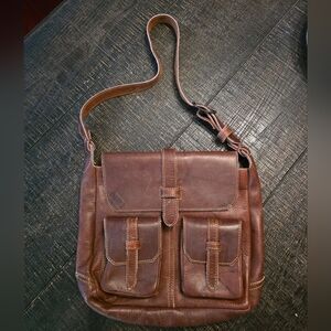 Frye Campus Messenger Shoulder Bag Walnut